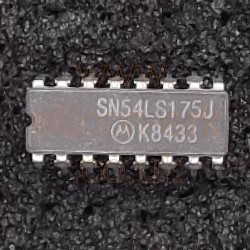 54LS175 (SN54LS175J) quad D flip-flop -Motorola
