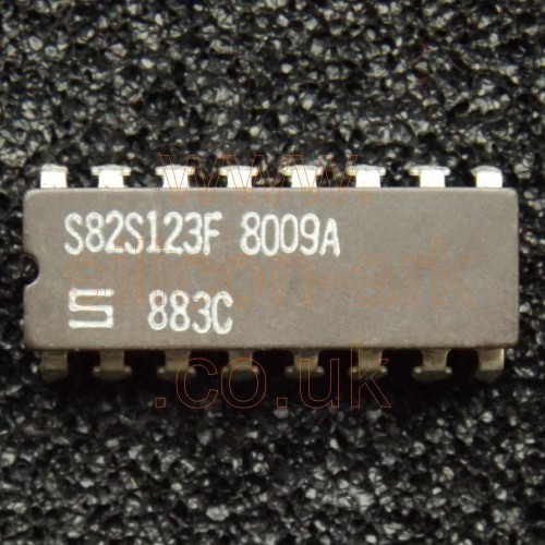 82S123 (S82S123F/883C) 256-Bit PROM - Signetics